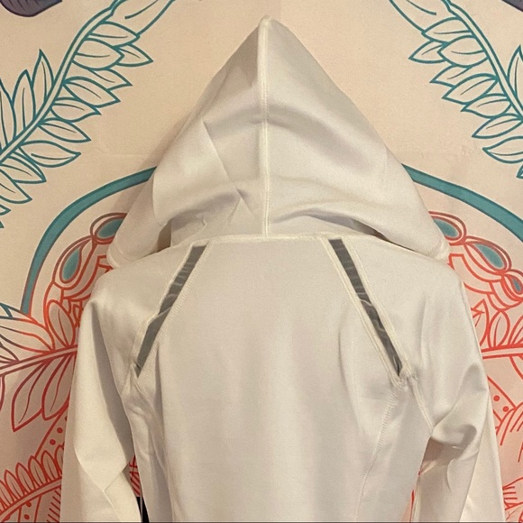 NYDJ Sport Top - Picture 4 of 9